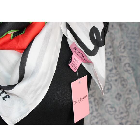 Juicy Couture Polyester Scarve Wrap NWT - Picture 2 of 5